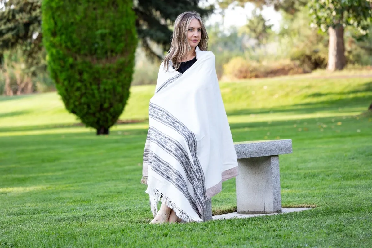 Meditation Shawl / Meditation Blanket / Prayer Shawl for Men Women (Truth)